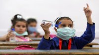 أكثر من مليوني طالب وطالبة يلتحقون الأحد بمدارسهم بشكل وجاهي وعن بُعد