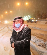 الكسبي يعمم برش الملح تجنبا لتشكل الانجماد