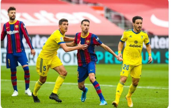 برشلونة يتعادل مع قادش