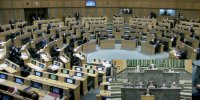 النواب يقر قانوني الموازنة العامة والوحدات الحكومية 2021 بعجز 1.970 مليار دينار (كلمات النواب)