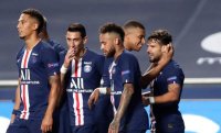 برشلونة يتلقى ضربة في الصفقة الباريسية