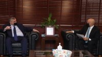 وزير الصحة سينقل مقترحات القطاع التجاري إلى مجلس الوزراء
