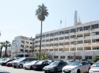 “التربية” تبدأ حملة تطعيم المعلمين اليوم