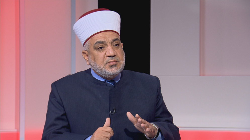 وزير الأوقاف: صندوق الزكاة يقدم مساعدات نقدية شهرية لنحو 5000 أسرة وطالب علم