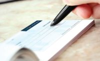 الشيكات المرتجعة تهبط 41%