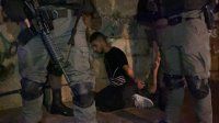 إصابة عدد من الفلسطينيين في مواجهات مع الاحتلال بحي الشيخ جراح