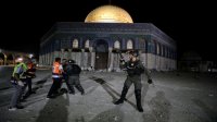 الملك: تجاهل الكيان لدعوات دولية لوقف انتهاكاتها ضد المسجد الأقصى خرق للقانون الدولي