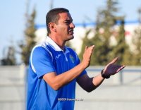 مدرب الرمثا: نهدي الفوز لروح الصقار