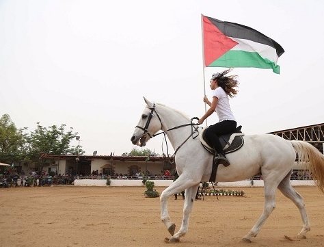 مسيرة خيول في عمّان دعما لفلسطين