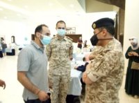 الزعبي يتفقد اجراءات التطعيم في مدينة الحسين الرياضية