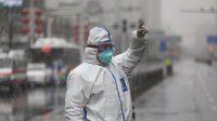 عالمان صينيان يحذران من جائحة جديدة!