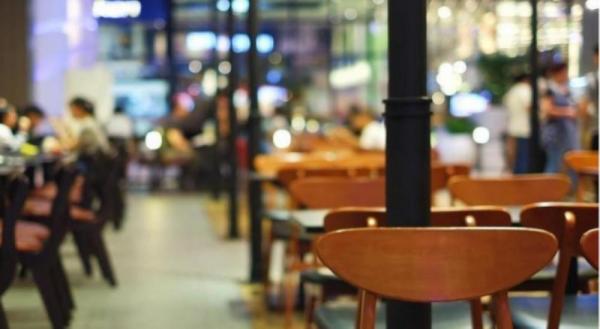 الحاج توفيق: شروط تعجيزية للمقاهي .. والفايز ينفي