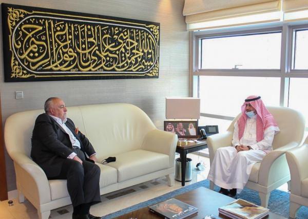 السفير السعودي يستقبل ممثل برنامج الأغذية العالمي