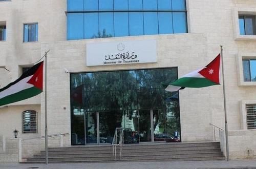 حملة لتطعيم موظفي وزارة النقل بلقاح كورونا