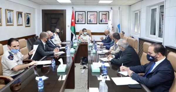 مجلس تنسيقي بين الجمارك وتجارة عمان