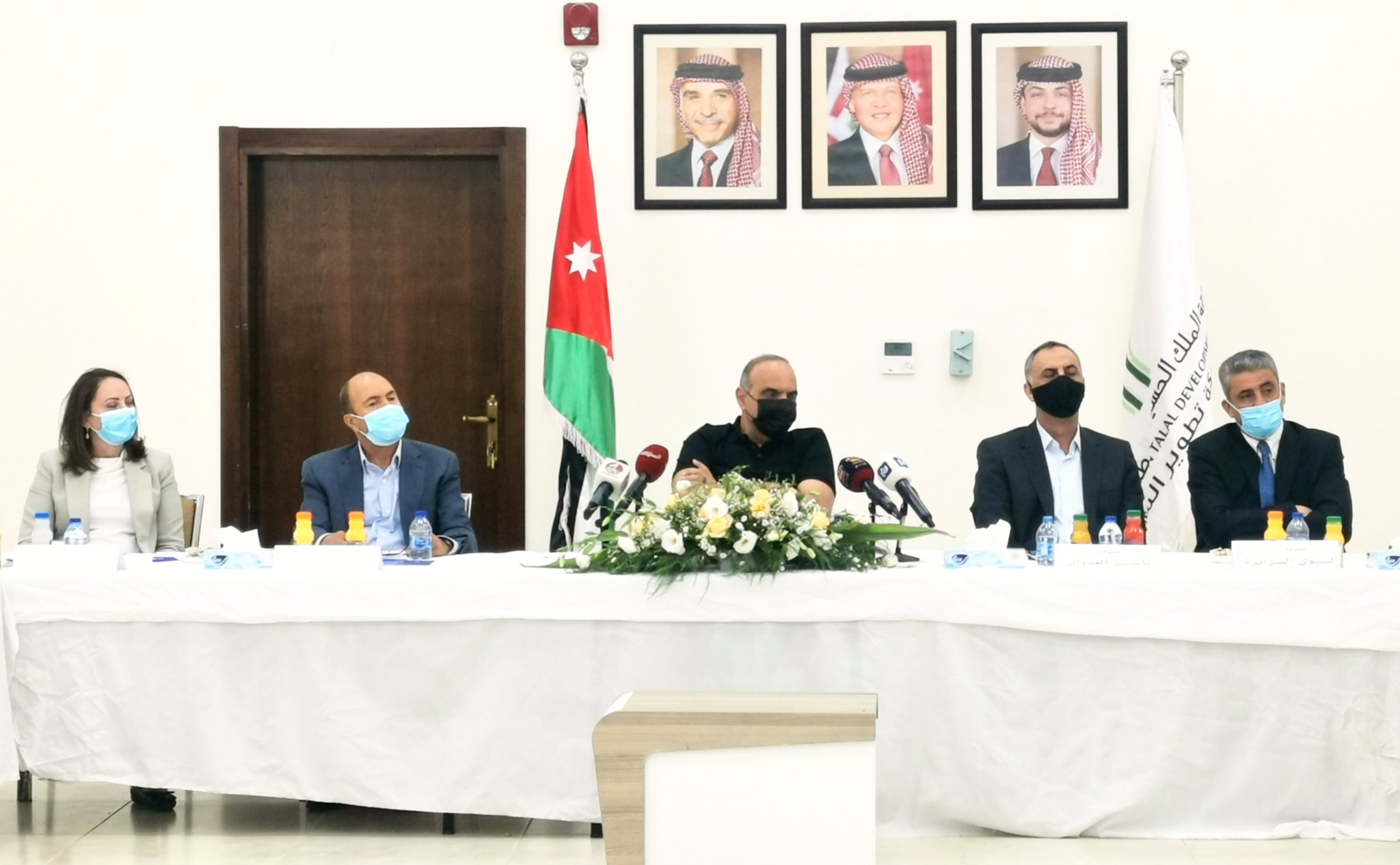 رئيس الوزراء: الحكومة ستسعى لإزالة المعيقات وتسهيل الإجراءات أمام الاستثمار