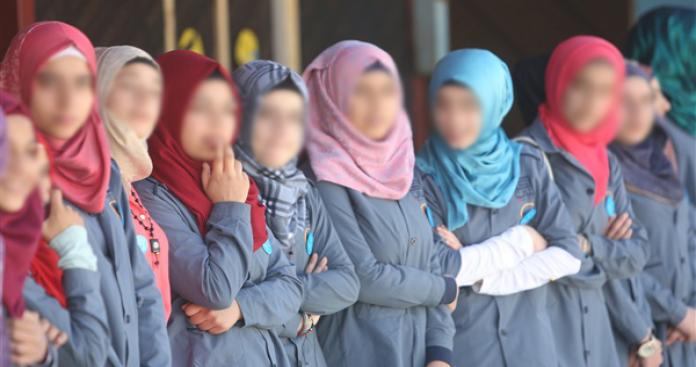 تكلفة استضافة اللاجئين السوريين تجاوزت 12 مليار دولار