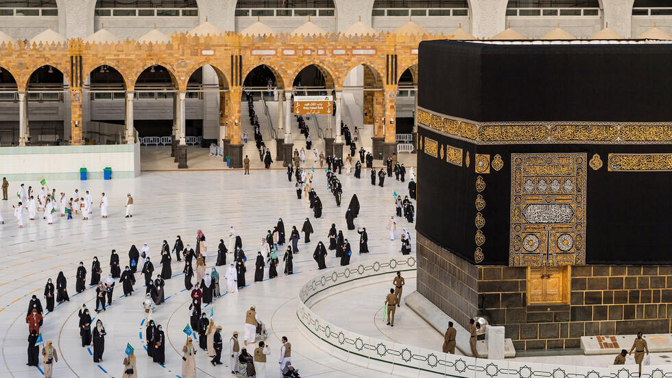 السعودية تكشف عن شروط الراغبين بأداء الحج