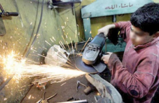 كاميرا لبث ما يرصده المفتش مباشرة من عمالة أطفال