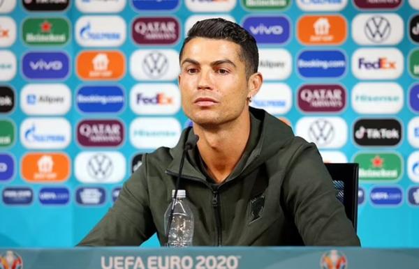 سبب غضب رونالدو في المؤتمر الصحفي للبرتغال
