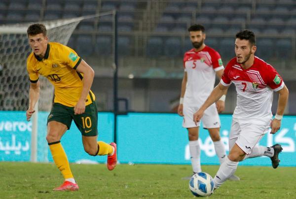 الاردن : حزن وغضب بالشارع الرياضي بعد خروج منتخب الكرة من تصفيات المونديال