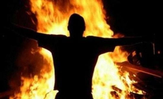 محافظ المفرق يوقف شخصا هدد بالانتحار