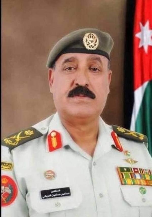 الشوبكي يتفقد نادي المتقاعدين العسكريين في جرش