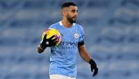 الميركاتو الصيفي .. رياض محرز يضع مانشستر سيتي في مأزق