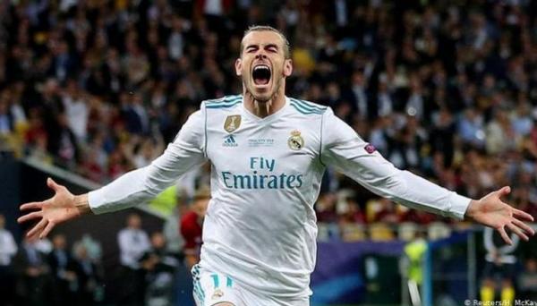 "العلاقة الكبيرة" تقرب جاريث بيل من البقاء مع ريال مدريد