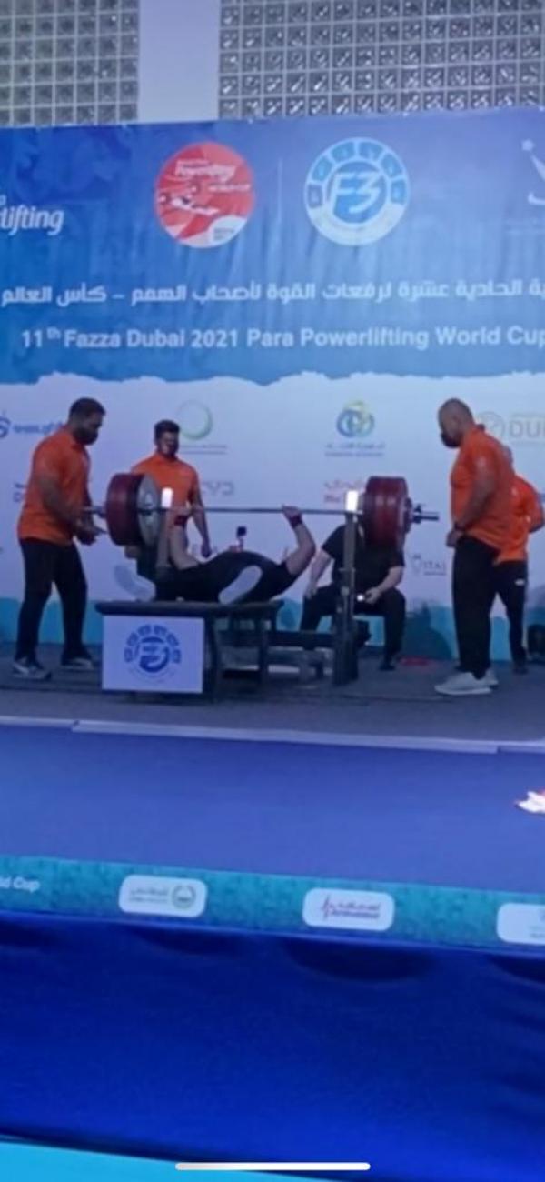 خطاب يحطم الرقم القياسي العالمي برفع الأثقال لفئة 88 كيلو غراما
