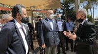   الخصاونة يتفقد سير العمل في عدد من المرافق بمأدبا ويزور مصنعا جديدا للأدوية بناعور (صور)
