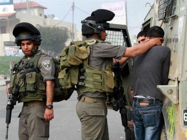 الاحتلال يعتقل 25 فلسطينيا بالضفة والقدس
