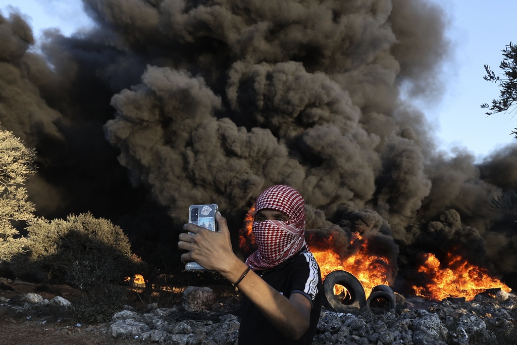 يديعوت: الضفة الغربية في حالة غليان وانتفاض صامت
