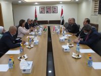 الأردن وسورية يبحثان تأهيل الربط الكهربائي والغاز (صور)