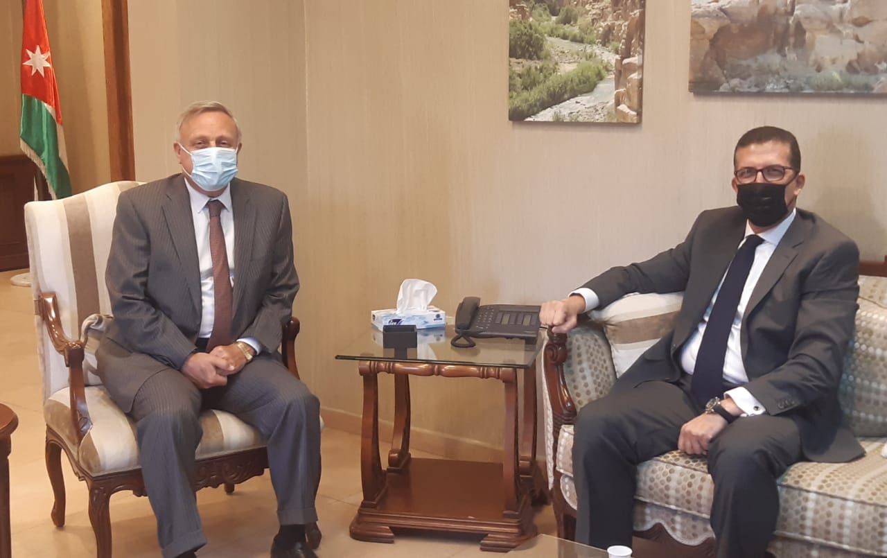 وزير البيئة يلتقي السفير المصري لدى المملكة