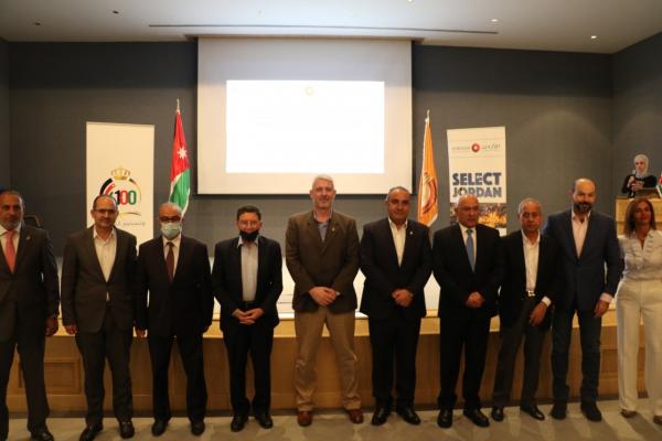 هيئة الإستثمار تحتفل بمئوية الدولة وتكرم رؤسائها السابقين
