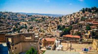 اغلاق 32 محلا تجاريا ومخالفة 111 في البلقاء خلال 6 اشهر