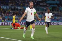 إنجلترا تقسو على أوكرانيا برباعية وتواجه الدنمارك في نصف نهائي أمم أوروبا