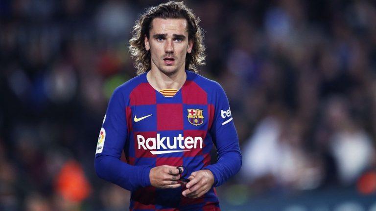 برشلونة يفكر ببيع غريزمان لتأمين أموال تجديد عقد ميسي