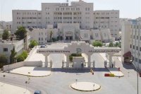 طرح العطاء الخاص بإعادة تأهيل طريق الشحن الجوي