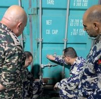 إدانة أشخاص هربوا علكة منشطة جنسياً للأردن