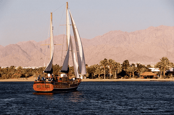 صدى البلد المصرية: بحر العقبة وجبال رم