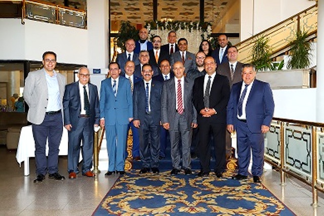 كلية الحقوق في جامعة عمان الأهلية تكرم أعضاء الهيئة التدريسية الذين نالوا مرتبة الأستاذية