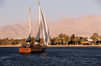 صدى البلد المصرية: بحر العقبة وجبال رم
