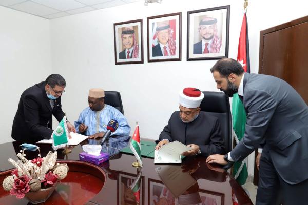 أمين عام مجمع الفقه الإسلامي: يجب الاستفادة من التجربة الأردنية في المجالات الدينية
