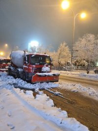 اليات مجموعة المناصير تساند في فتح الطرق