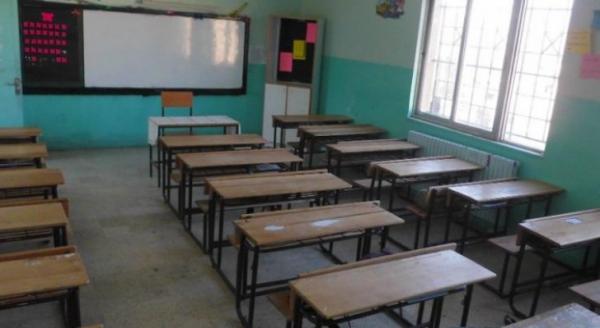 التربية: دوام بالتناوب او على فترتين لمدارس حكومية لا تحقق التباعد
