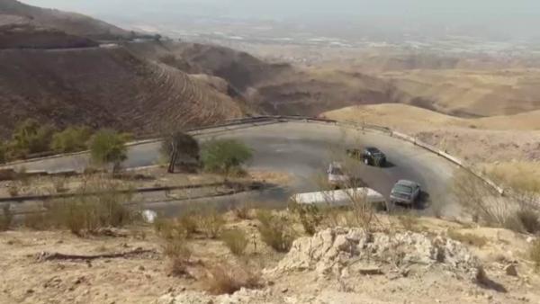 محافظ البلقاء: بدأ العمل على صيانة طريق الماسورة