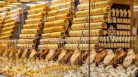 تراجع أسعار الذهب تحت ضغط ارتفاع الدولار