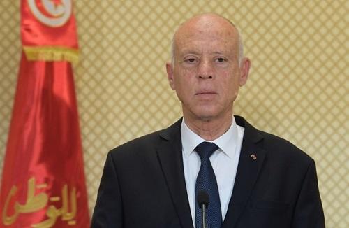 الرئيس التونسي يعفي رئيس الوزراء     